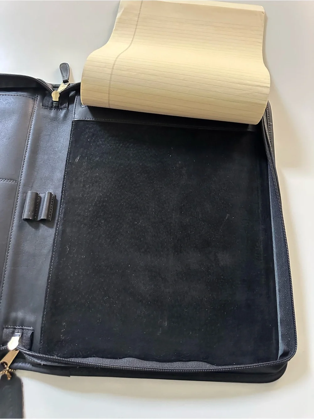 Coach Black Leather Zip Around Padfolio Portfolio Excellent Condition!- VINTAGE